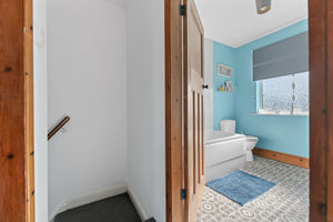 Photo 25- click for photo gallery